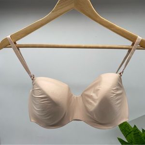 Chantelle Women's Absolute Invisible Smooth Strapless Bra, Nude Blush, 38B NEW